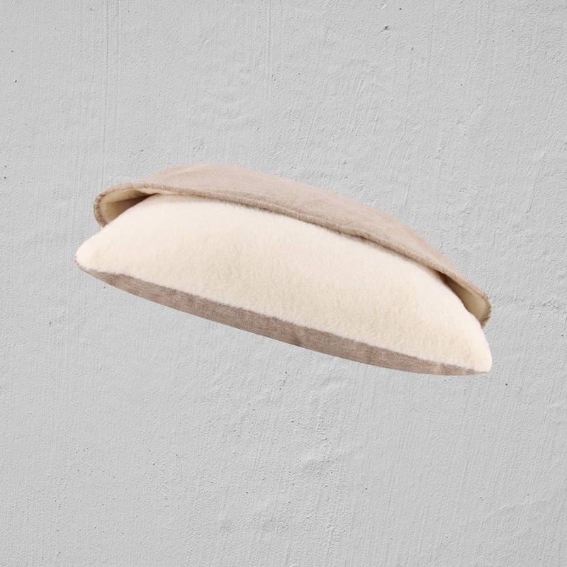 Removable resistant pet sleeping bag