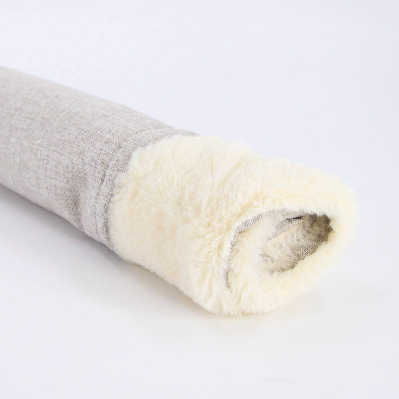 Removable resistant pet sleeping bag